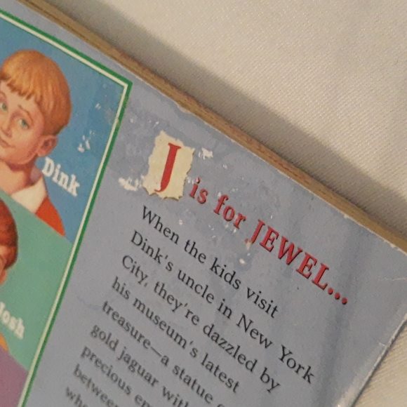 Juvenile Fiction Mystery Chapter Books 8 Book Bundle Grades 2-4 - Picture 15 of 15